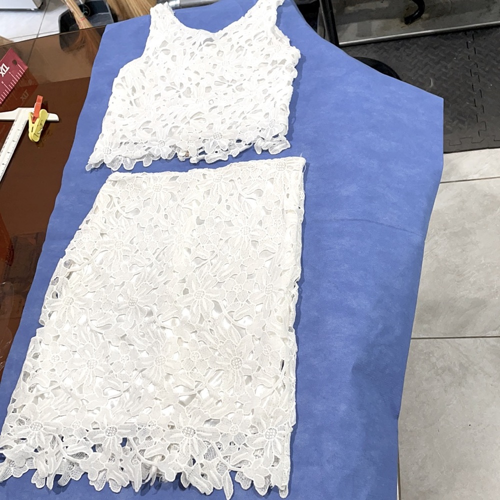 Item #85  2 piece blouse and skirt